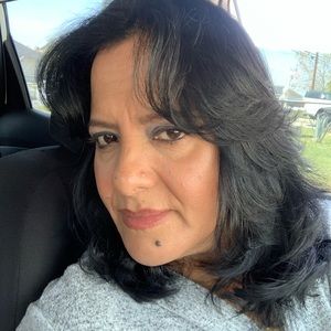 Meet your Posher, Teresa